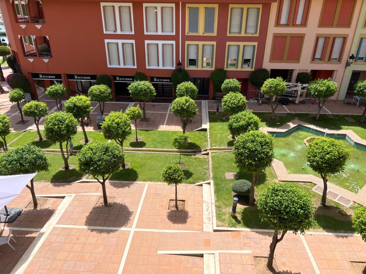 Apartamento Puerto Sotogrande Marina Bagian luar foto