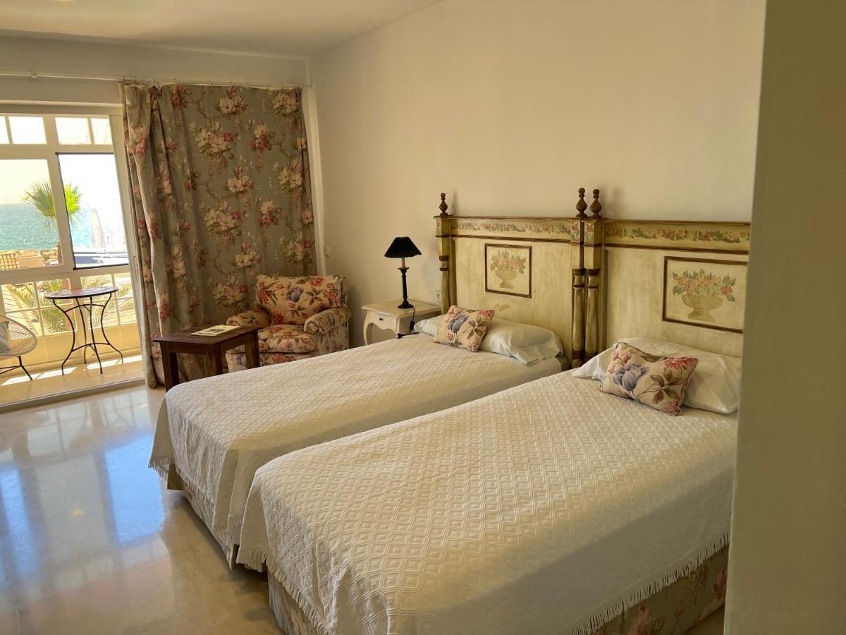 Apartamento Puerto Sotogrande Marina Bagian luar foto