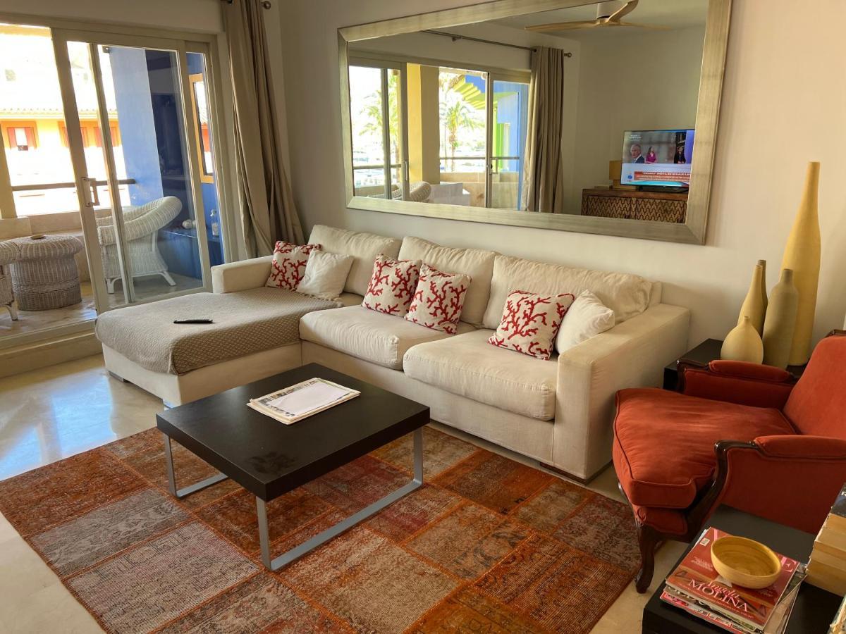 Apartamento Puerto Sotogrande Marina Bagian luar foto