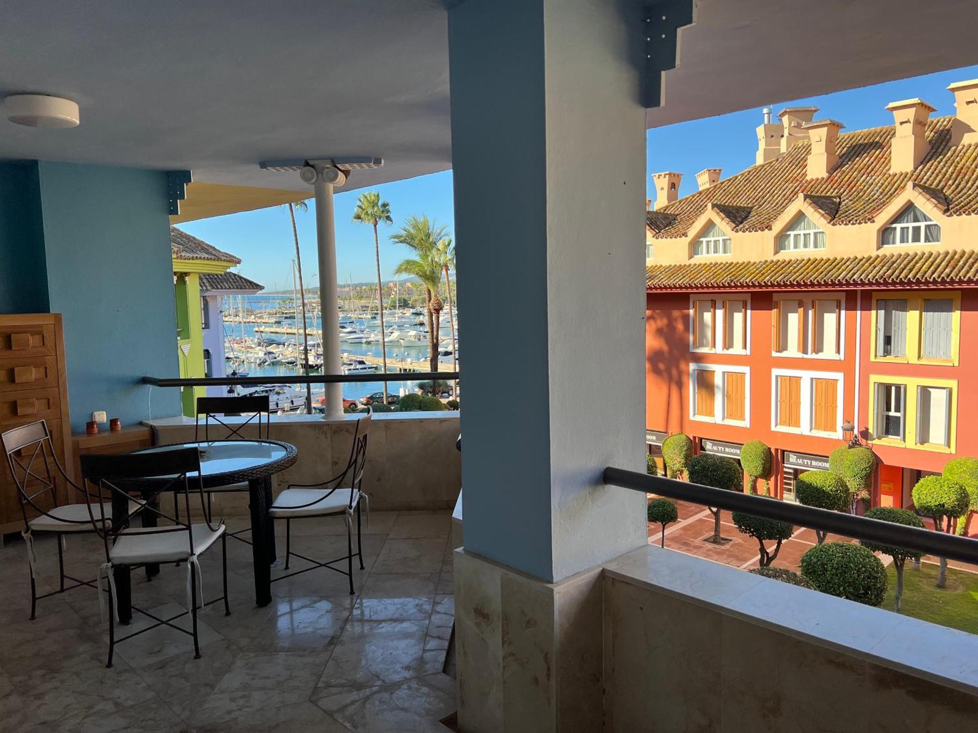 Apartamento Puerto Sotogrande Marina Bagian luar foto